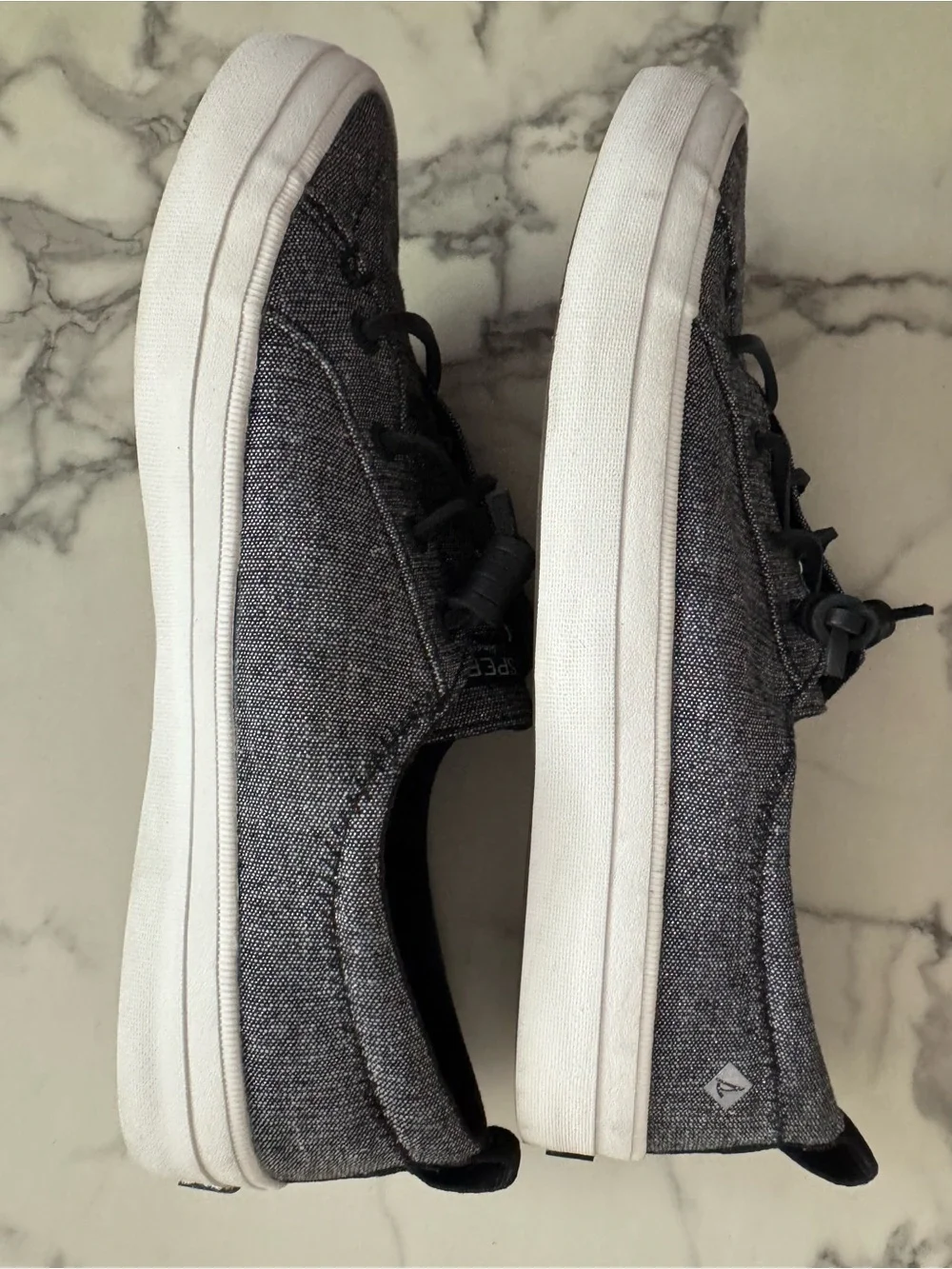 Sperry Crest Vibe Sparkle Boat Shoe Sneakers • Women’s 9 Black
